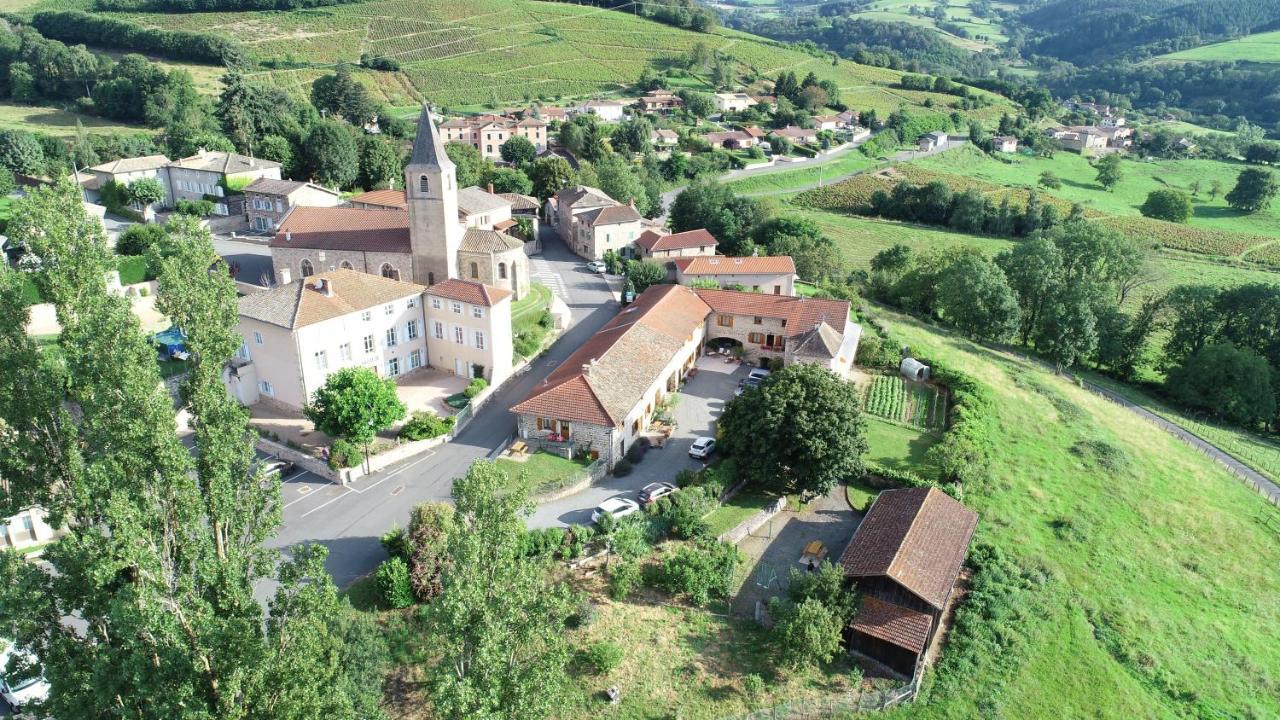 Отель La Ferme Berger Les Ardillats Экстерьер фото