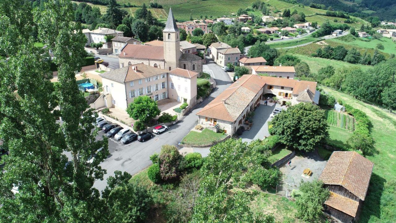 Отель La Ferme Berger Les Ardillats Экстерьер фото